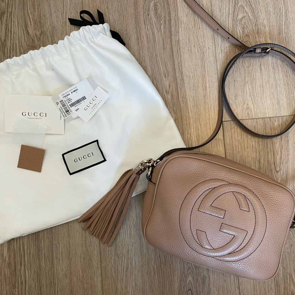 Soho small leather disco bag, rose beige leather.